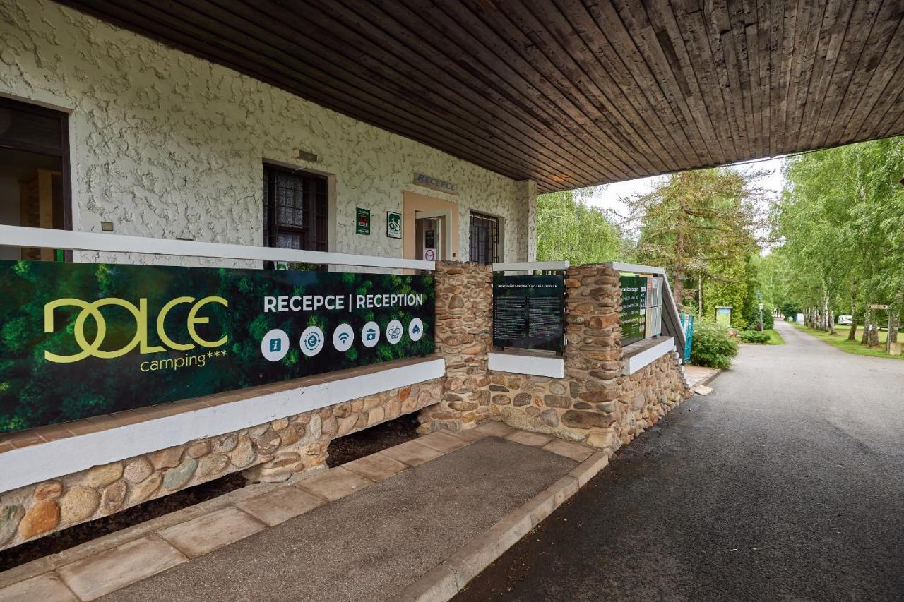 Camp Dolce Hotell Trutnov Exteriör bild