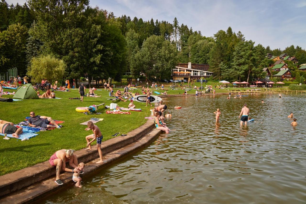 Camp Dolce Hotell Trutnov Exteriör bild